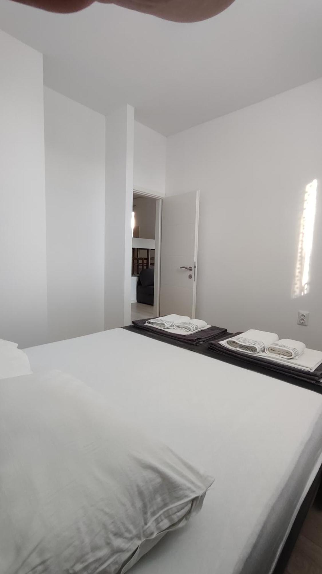 Apartments Glibic Заострог Экстерьер фото